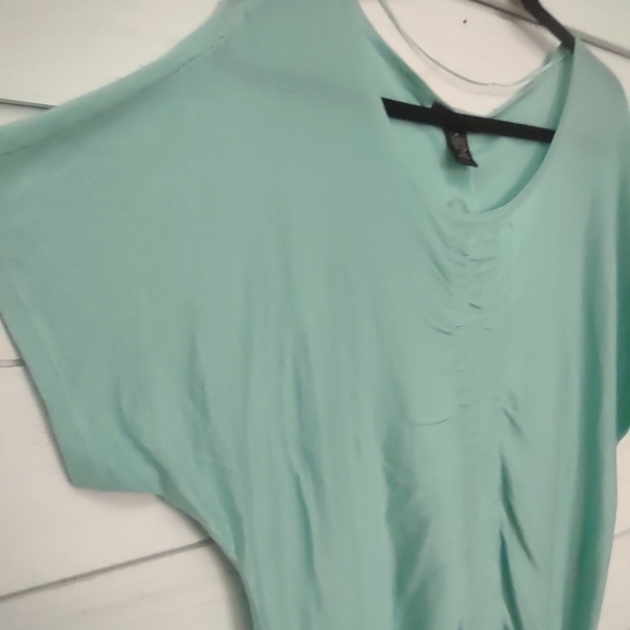 Design History top - Picture 2 of 5